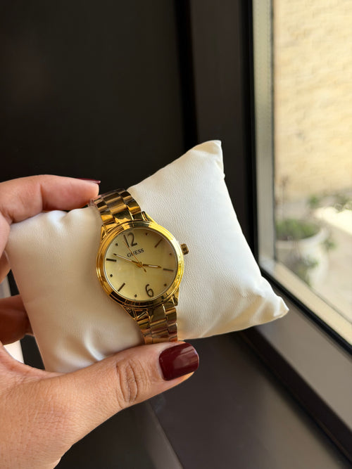 Montre Femme Guess Bicolore Argent & Doré – Cadran Blanc Élégant
