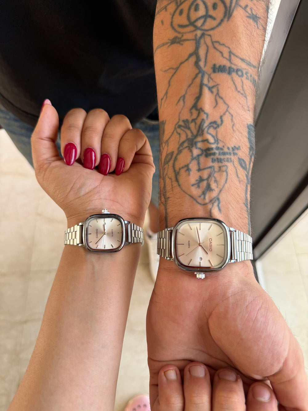 Casio Couple Set – Crème & Silver