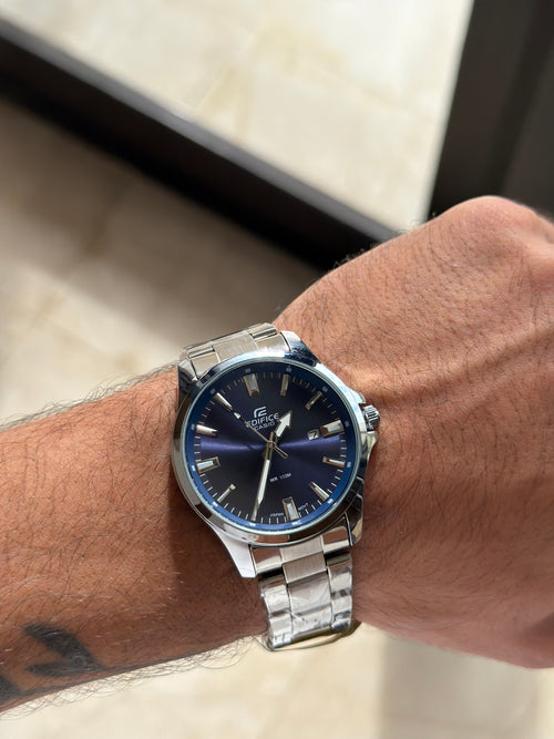 Casio Edifice Cadran Bleu – Acier Argenté