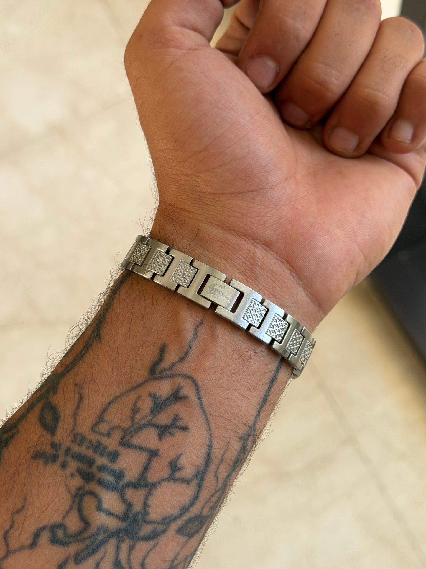Bracelet homme Lacoste argenté – Acier inoxydable