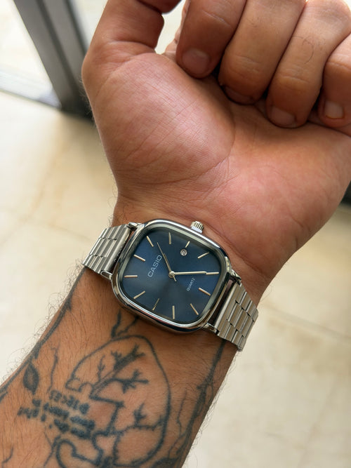 Casio couple bleu