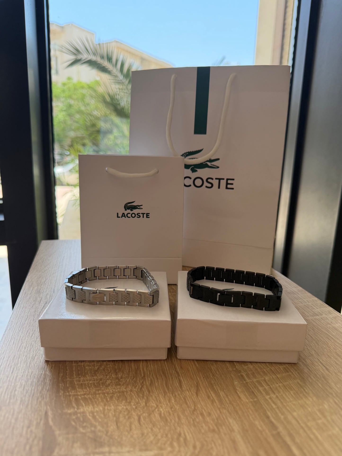 Lacoste Men’s Premium Leather Wallet & Silver Bracelet Set