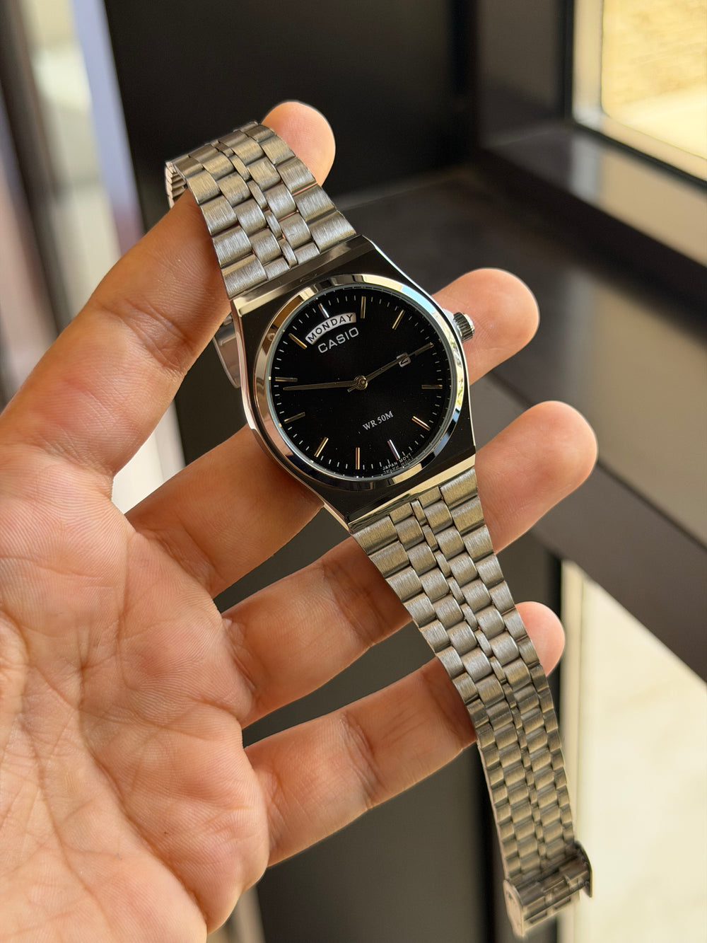 casio day date mtp b146 argent noir