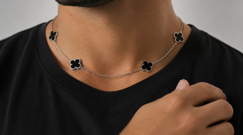 Neckless van cleef for man