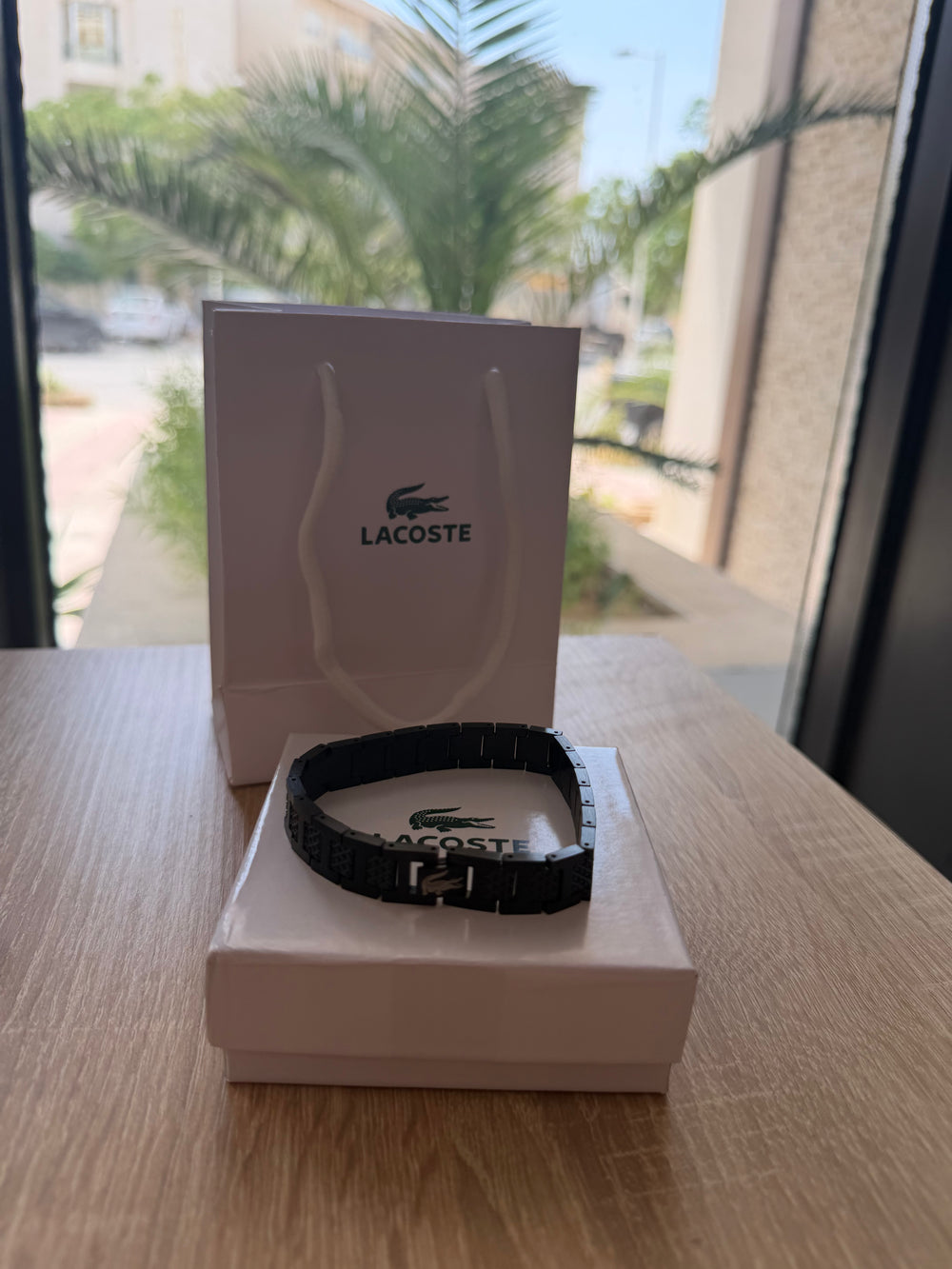 Bracelet pour homme Noir logo gris avec Emblème Crocodile – Design en Maillons Métalliques de Luxe